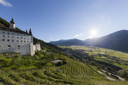 Clusio - Abbazia Monte Maria - Laudes Malles 1 suedtirol.info