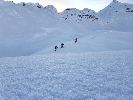 Ski Tour to the Schieferspitze Peak (2,815 m) Moos in Passeier/Moso in Passiria 1 suedtirol.info