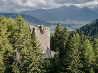 Wanderung zur Burgruine Neurasen - Rasen-Antholz - #1 - suedtirol.info
