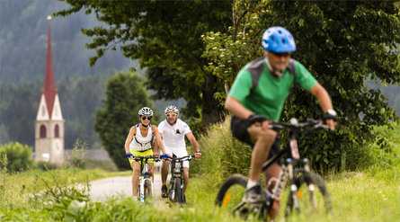 Bike Tour Sonnenburg and Casteldarne/Ehrenburg St.Lorenzen/San Lorenzo di Sebato 1 suedtirol.info