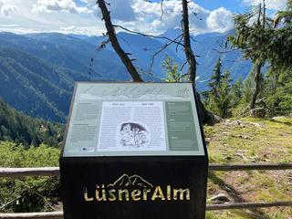 Sagenhafte Panoramawanderung über die Lüsner Alm - Lüsen - #4 - suedtirol.info