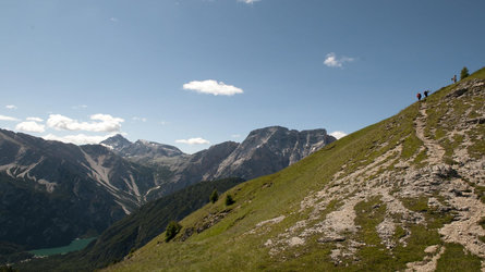 Summer hiking - Lago di Braies/Pragser Wildsee - Mountain "Monte Pra della Vacca/Kühwiesenkopf" Prags/Braies 1 suedtirol.info