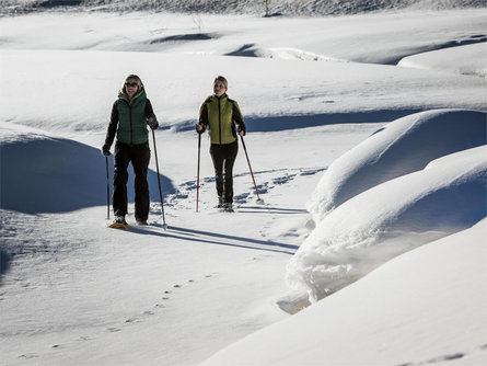 Snowshoe Hiking tour to the Gruberalm hut Ahrntal/Valle Aurina 2 suedtirol.info
