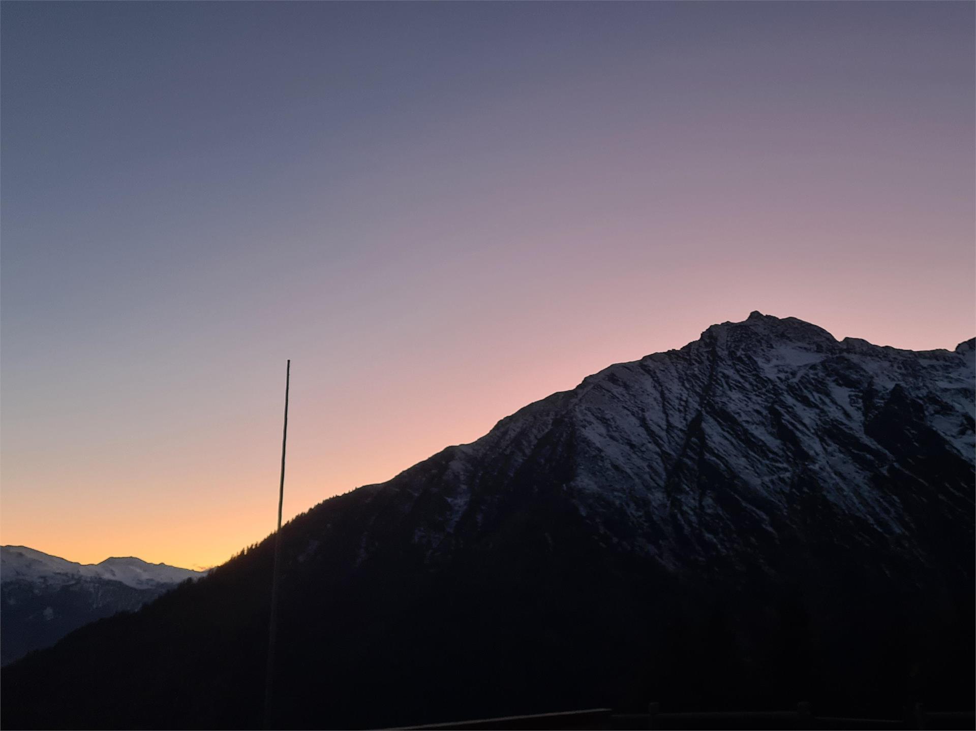 Tour all'alba sull' Alta via di Merano, Hohe Wiege - Rifugio Nasereit - Cascata di Parcines Parcines 2 suedtirol.info