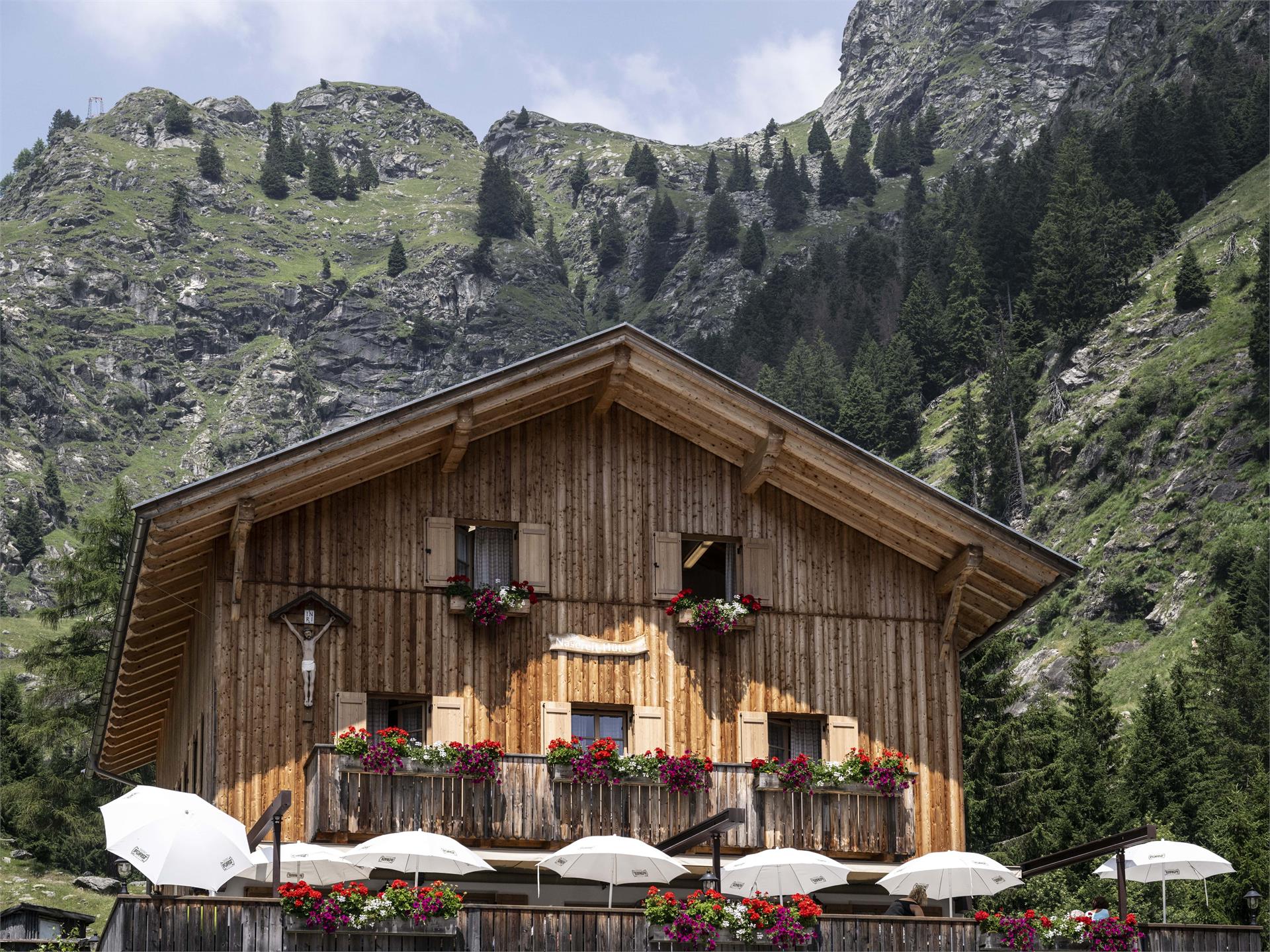 Tour all'alba sull' Alta via di Merano, Hohe Wiege - Rifugio Nasereit - Cascata di Parcines Parcines 8 suedtirol.info