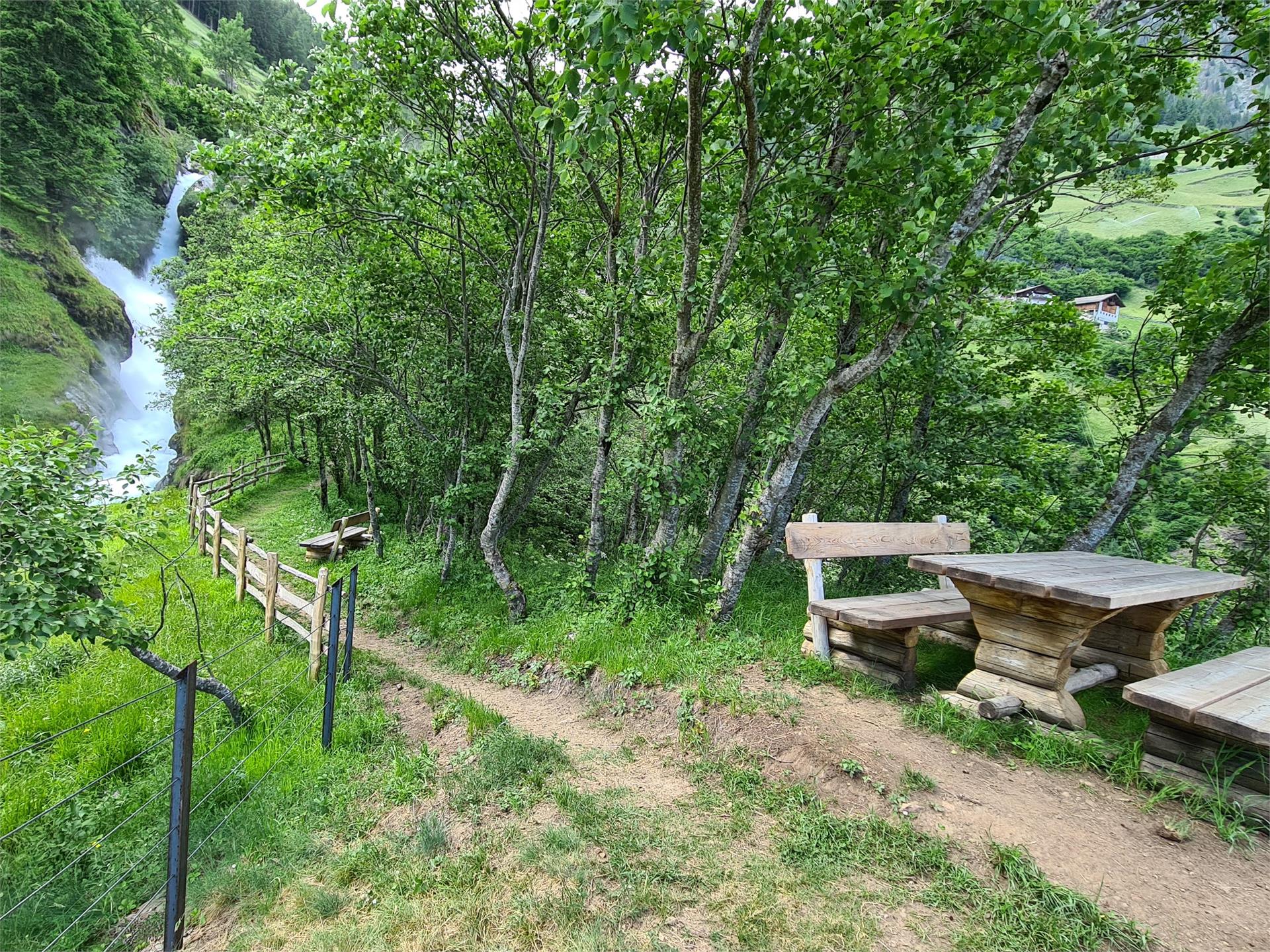 Tour all'alba sull' Alta via di Merano, Hohe Wiege - Rifugio Nasereit - Cascata di Parcines Parcines 17 suedtirol.info