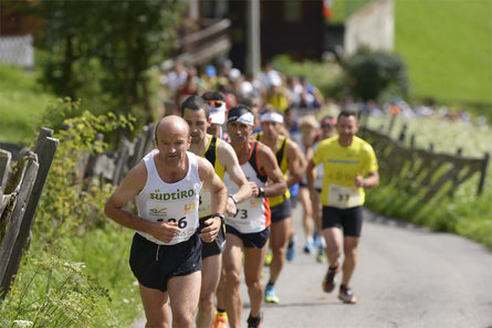 Corsa dei masi della Val d'Ultimo - Classica (K) 18 km Ultimo 1 suedtirol.info