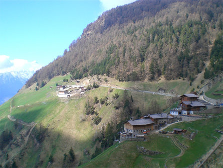 From St. Martin to Schlanders Latsch/Laces 1 suedtirol.info