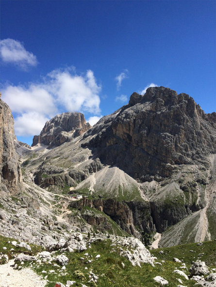 Multi-Day hike from the Catinaccio to the Sciliar - 2. Stage Welschnofen/Nova Levante 2 suedtirol.info