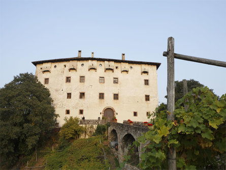 Von Nals zum Schloss Katzenzungen Nals 2 suedtirol.info