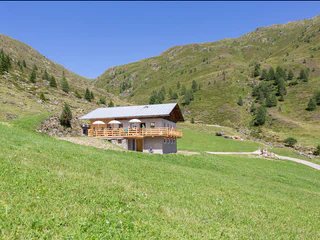 Die Oberbergalm im Gsiesertal 1975 m - Gsies - #1 - suedtirol.info