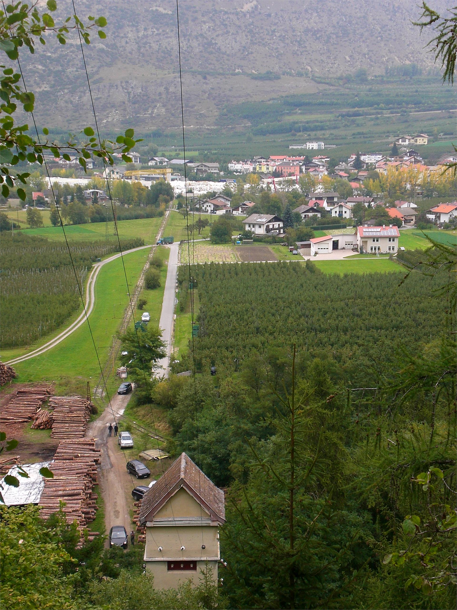 Wanderung entlang des Laaser Marmorweg - Schrägbahnsteig Laas 3 suedtirol.info