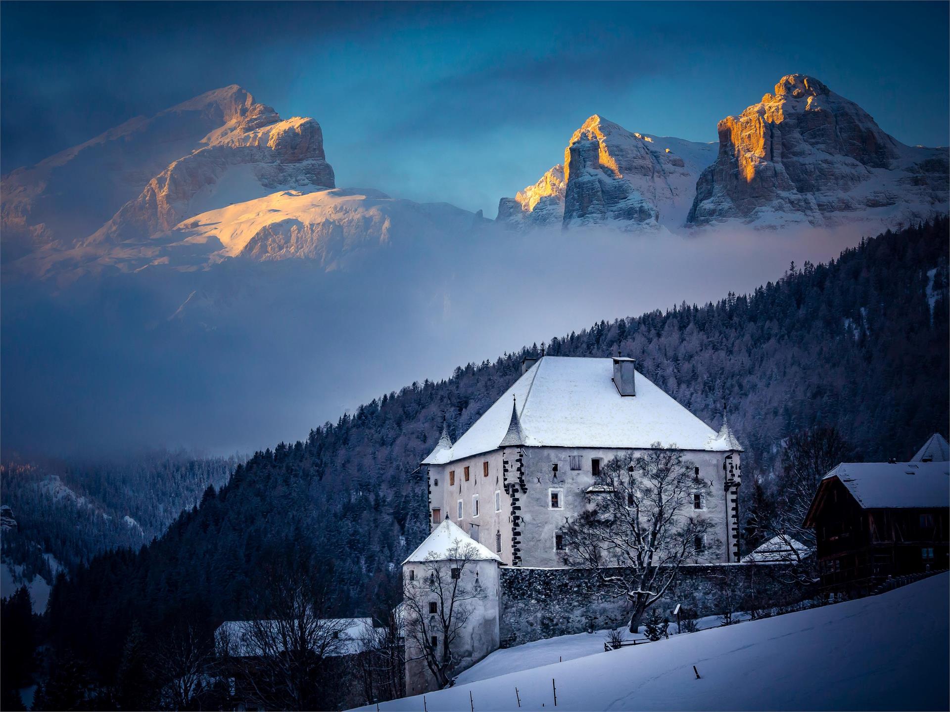 Winter hike Corvara - La Villa Badia 3 suedtirol.info