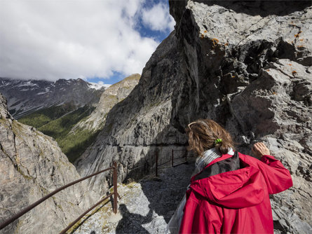 Tour trough Uina Gorge: On the Smugglers Trail Mals/Malles 1 suedtirol.info