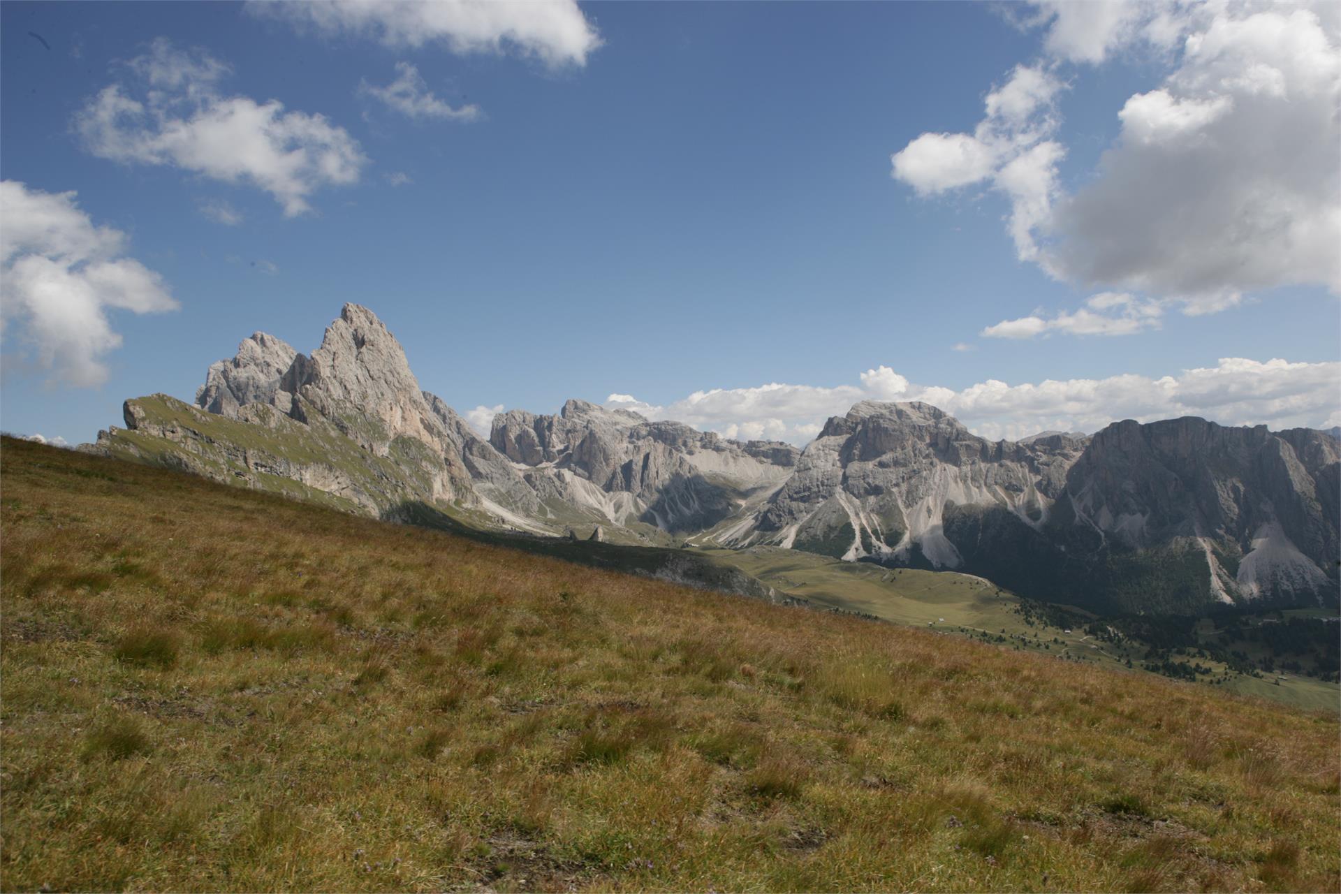 Seceda - Ortisei Hike Urtijëi/Ortisei 5 suedtirol.info