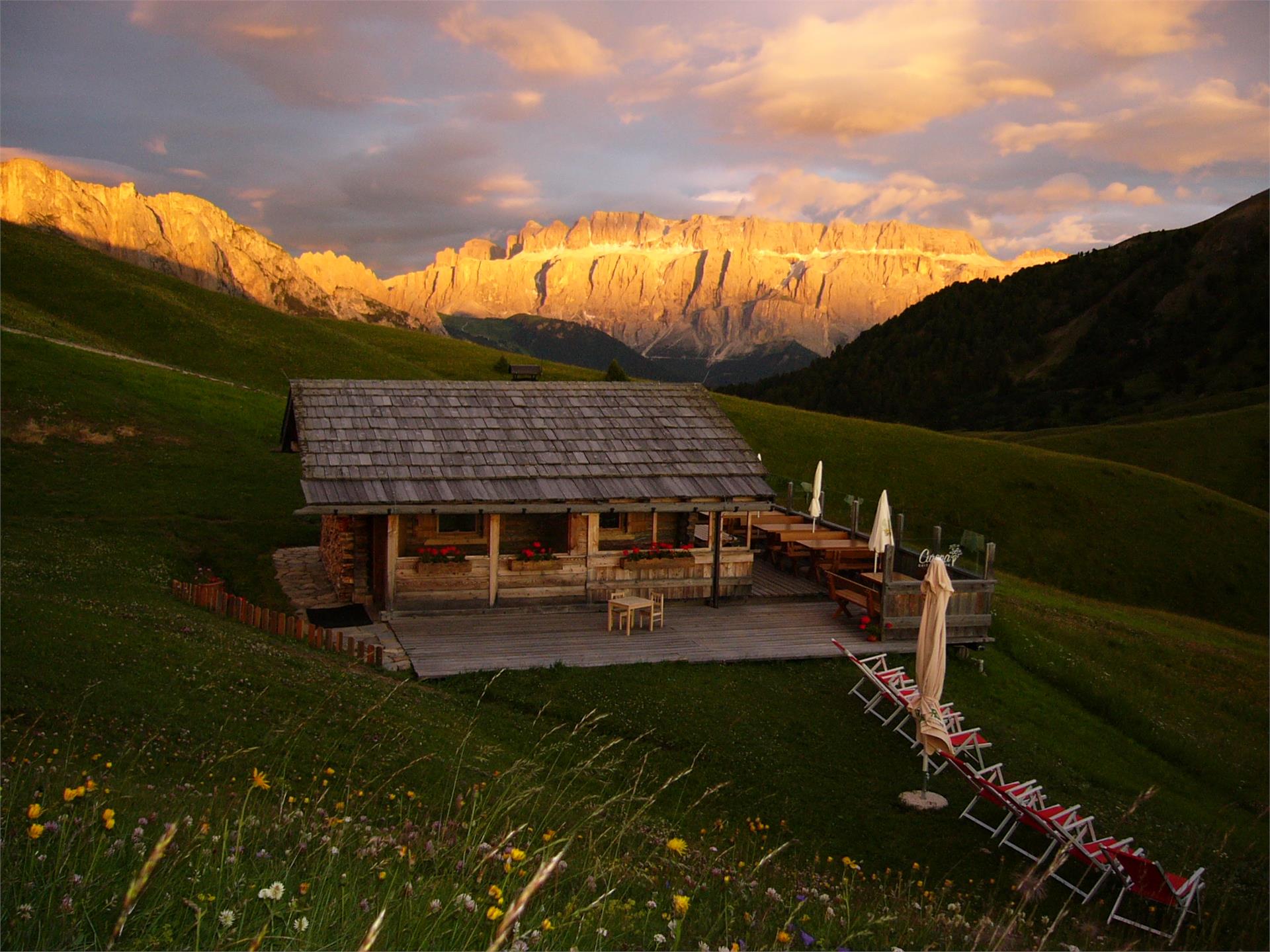 Seceda - Ortisei Hike Urtijëi/Ortisei 4 suedtirol.info