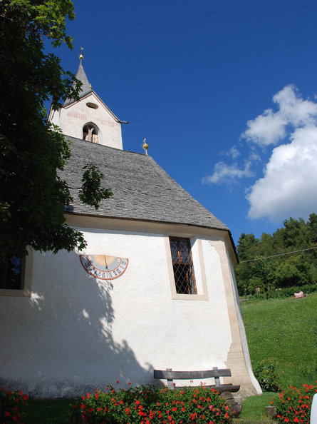 Escursione da Laion al laghetto Punholz Laion 2 suedtirol.info