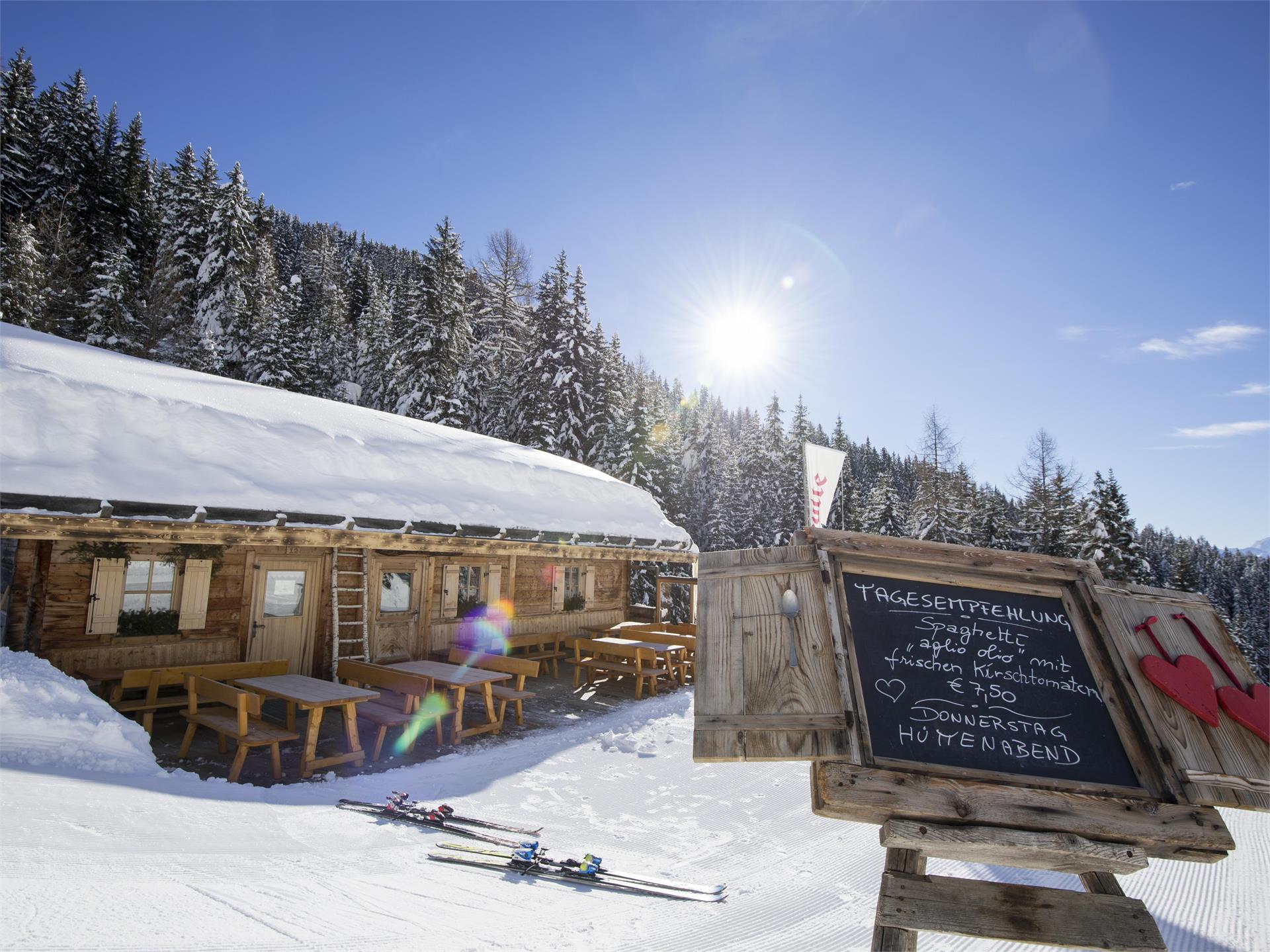 Winter hiking tour from Meransen to the alpine lodge Bacherhütte Mühlbach/Rio di Pusteria 1 suedtirol.info