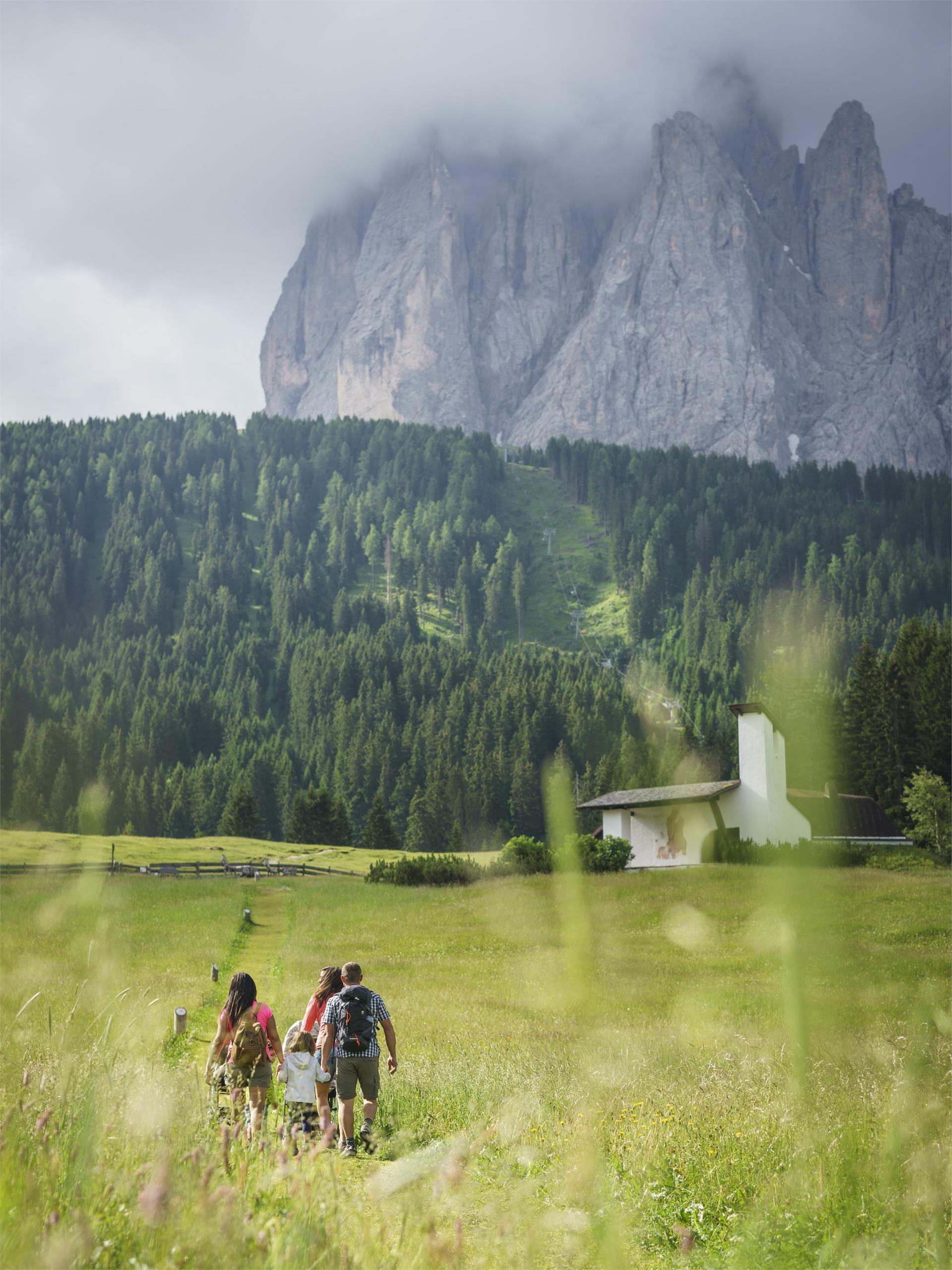 Wanderung von St. Christina zum Sellajoch St.Christina in Gröden 3 suedtirol.info