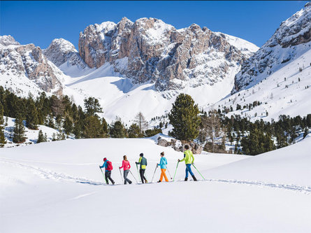 Escursione invernale sotto le Odle Selva 7 suedtirol.info