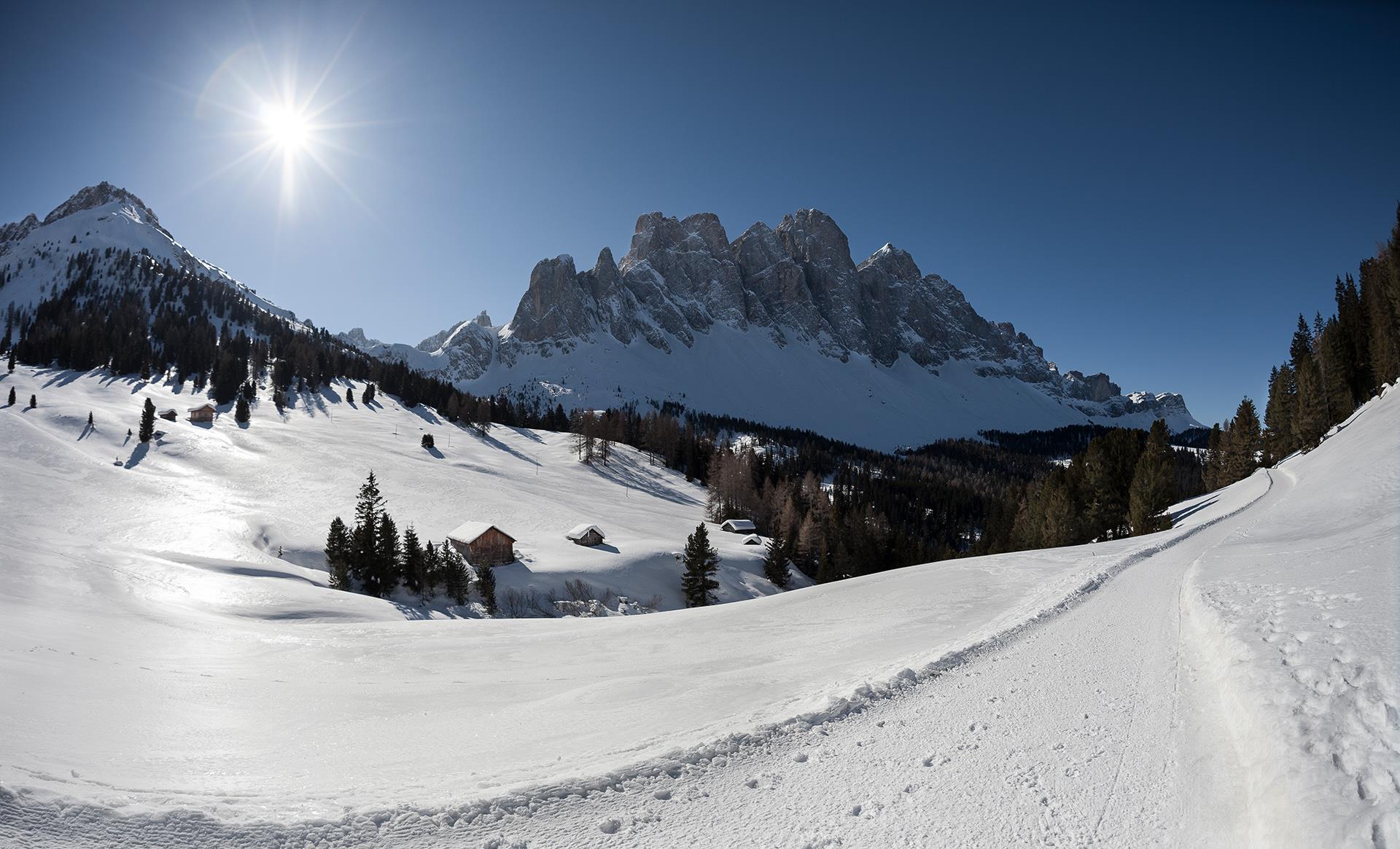 Escursione invernale Malga Kaserill e Malga Gampen Funes 1 suedtirol.info