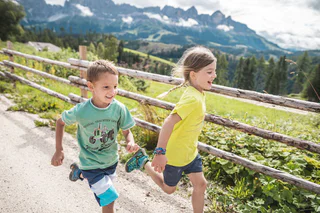 Familienwanderung vom Nigerpass zur Hagner Alm - Tiers am Rosengarten - #6 - suedtirol.info