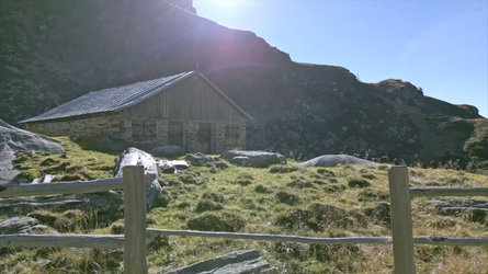 Zieltal valley hiking from hut to hut Partschins/Parcines 6 suedtirol.info