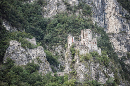 The mystical castle of Salurn/Salorno – Haderburg Salorno/Salurn 1 suedtirol.info