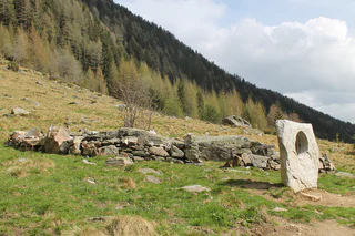 Zum Hexenstein in Terenten - Terenten - #1 - suedtirol.info