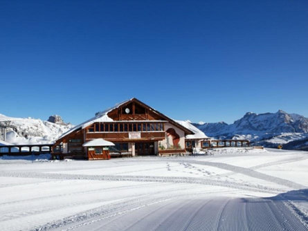 Bec de Roces hut Corvara 2 suedtirol.info