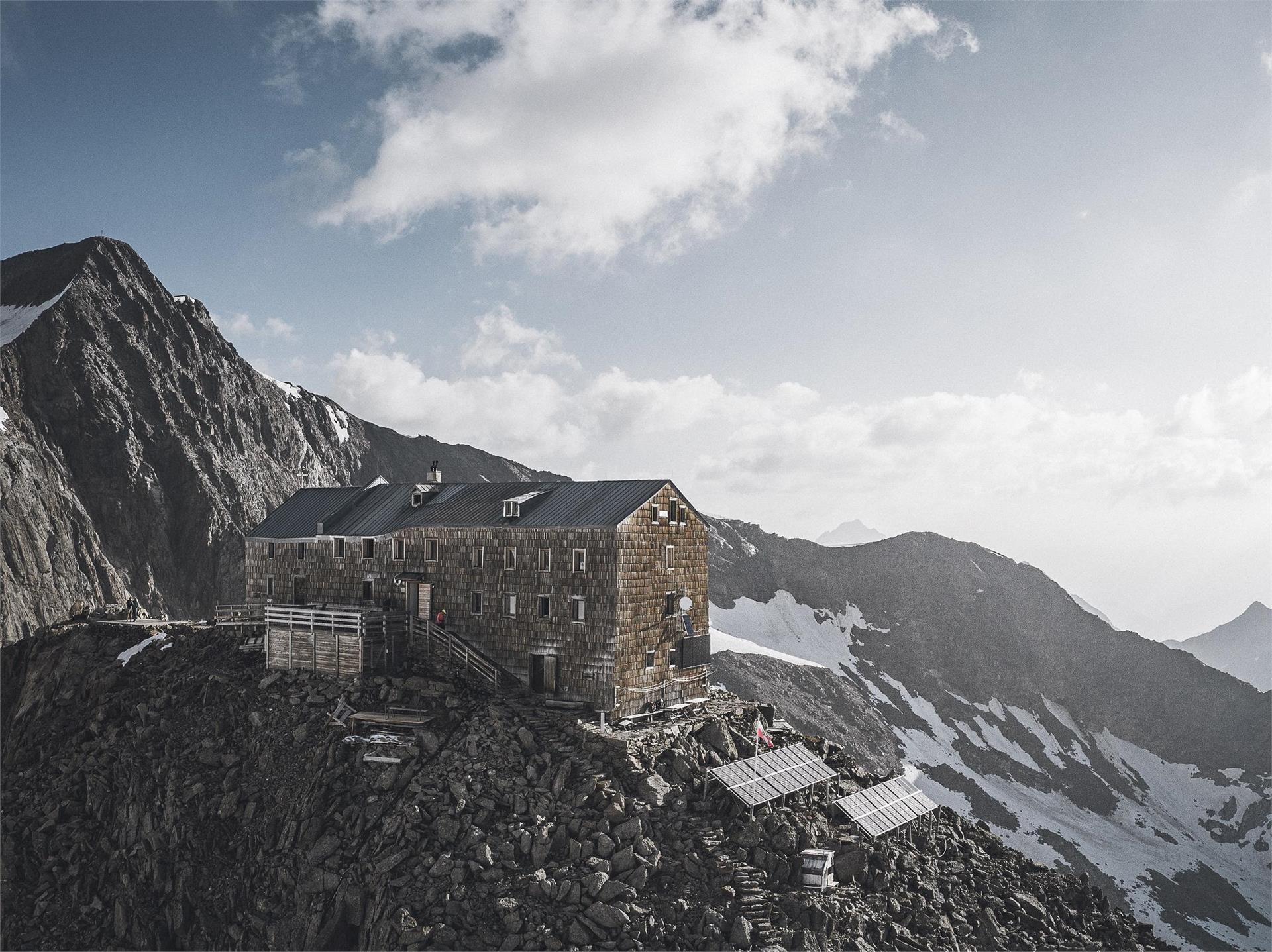 Becherhaus/Rifugio Gino Biasi al Bicchiere Ratschings/Racines 1 suedtirol.info