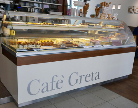 Cafe/Pasticceria Greta Lasa 2 suedtirol.info