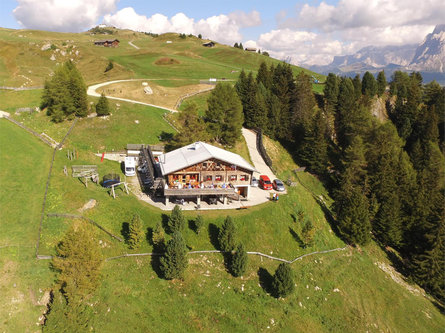 Dibaita Puflatschhütte Kastelruth/Castelrotto 1 suedtirol.info