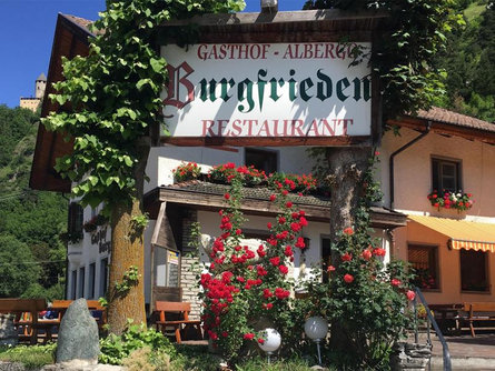 Gasthof Restaurant Burgfrieden Freienfeld 3 suedtirol.info