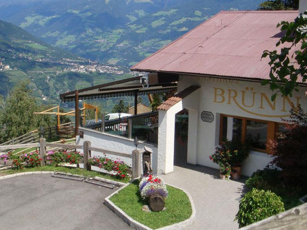 Trattoria Brünnl Parcines 1 suedtirol.info