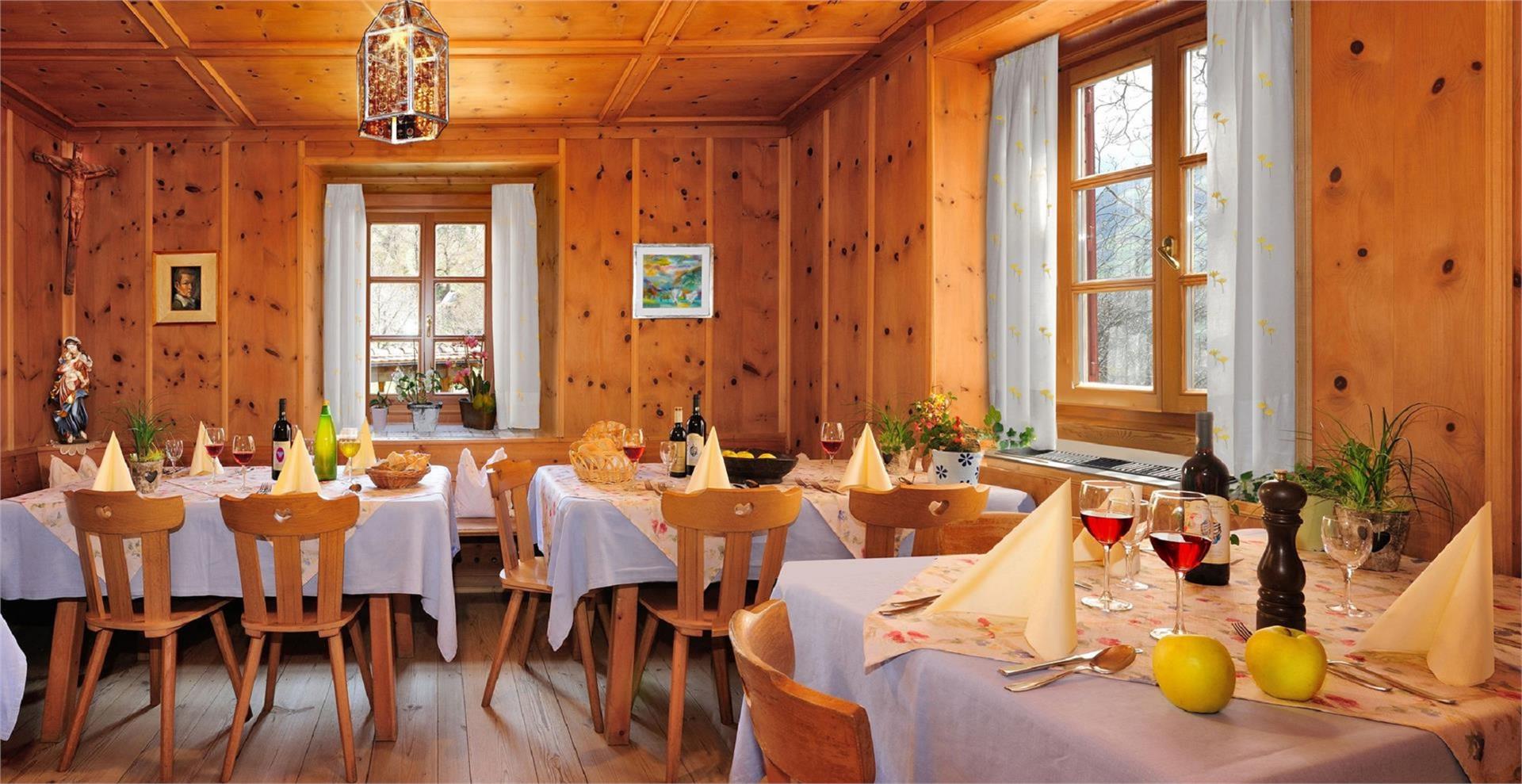 Gasthaus Huber Klausen/Chiusa 4 suedtirol.info