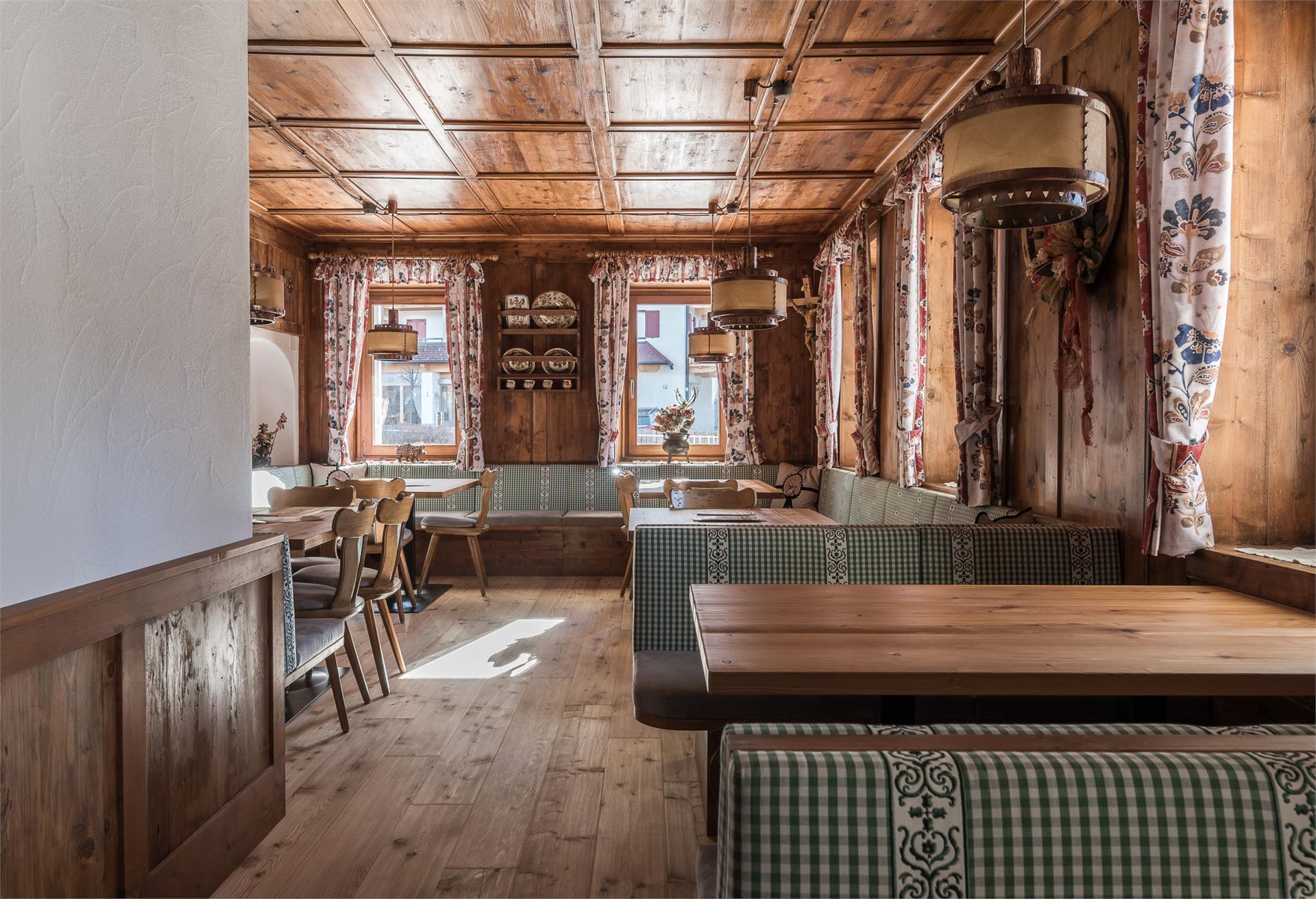 Hotel B&B Bar Feldmessner Bruneck 4 suedtirol.info