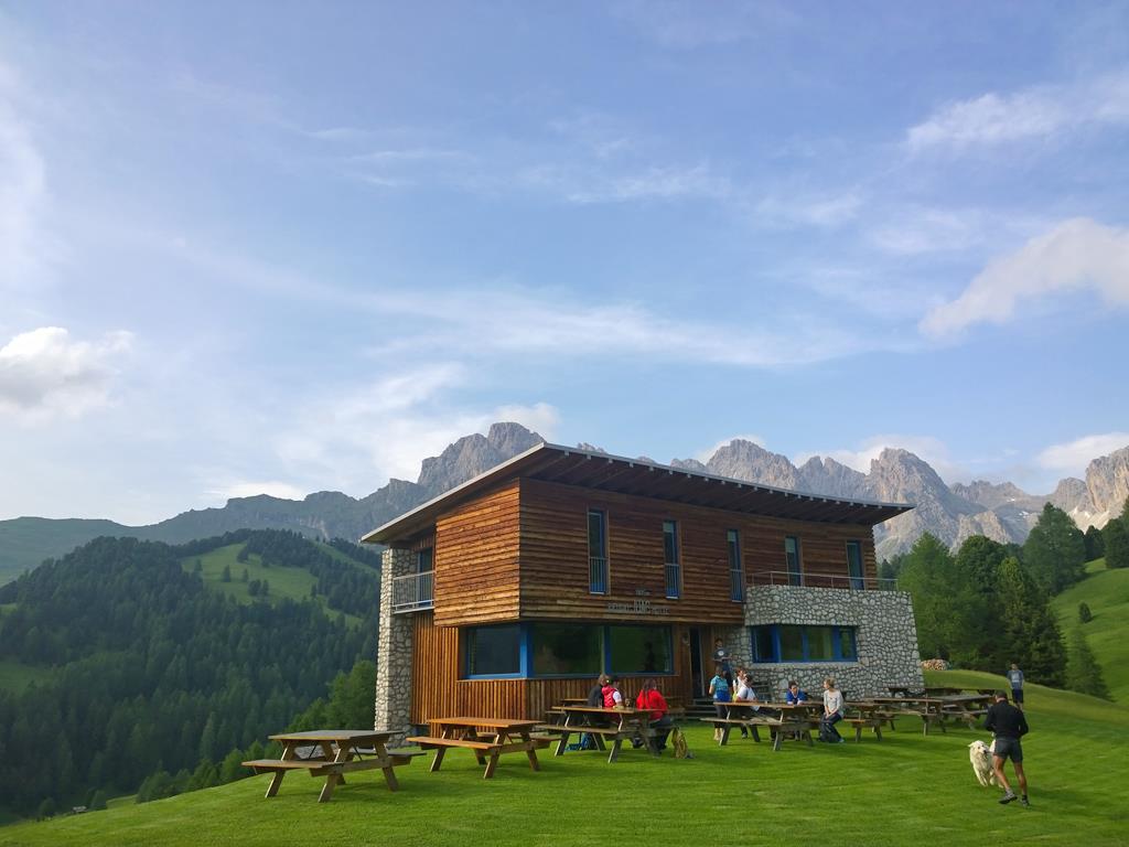 Juac Hütte Wolkenstein 1 suedtirol.info