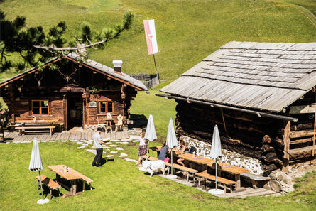 Lech Sant Schwaige St.Christina in Gröden 6 suedtirol.info