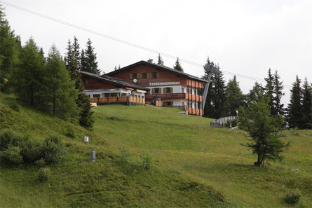 Panorama-Restaurant Sterzingerhaus Sterzing/Vipiteno 1 suedtirol.info