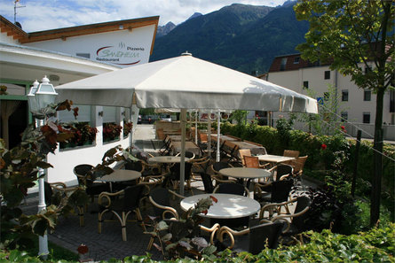 Pizzeria Ristorante Sandheim Prato allo Stelvio 4 suedtirol.info