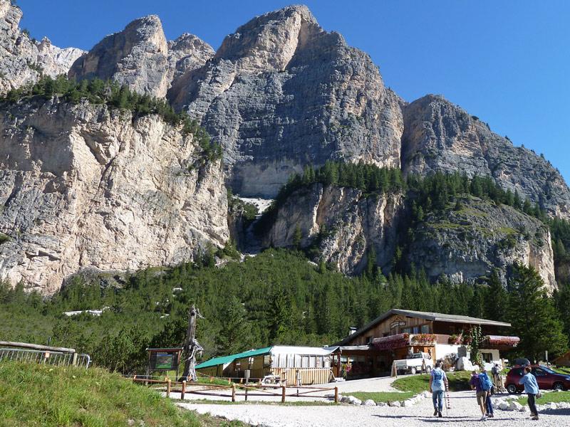 Ristorante Capanna Alpina Badia 1 suedtirol.info