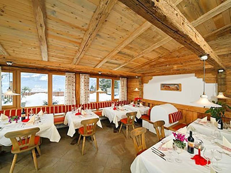 Rastlhof - Restaurant Café Schenna/Scena 1 suedtirol.info