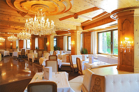 Restaurant Trio nel Hotel Vier Jahreszeiten Schlanders/Silandro 3 suedtirol.info