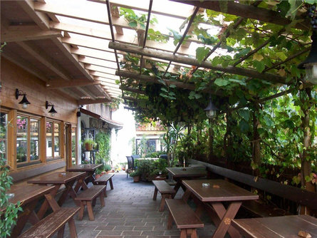 Luferkeller Restaurant Törggele Inn Riffian/Rifiano 1 suedtirol.info