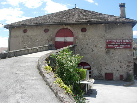 Rottenburger Keller Kaltern an der Weinstraße 2 suedtirol.info