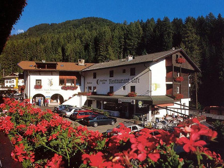 Ristorante - Pizzeria Luna Nova Levante 1 suedtirol.info