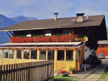 Untermeinlechner - traditional inn Schenna/Scena 1 suedtirol.info