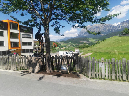 Respect the mountains - Water tap in the centre of Steinegg Karneid/Cornedo all'Isarco 1 suedtirol.info