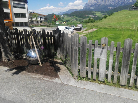 Respect the mountains - Water tap in the centre of Steinegg Karneid/Cornedo all'Isarco 2 suedtirol.info